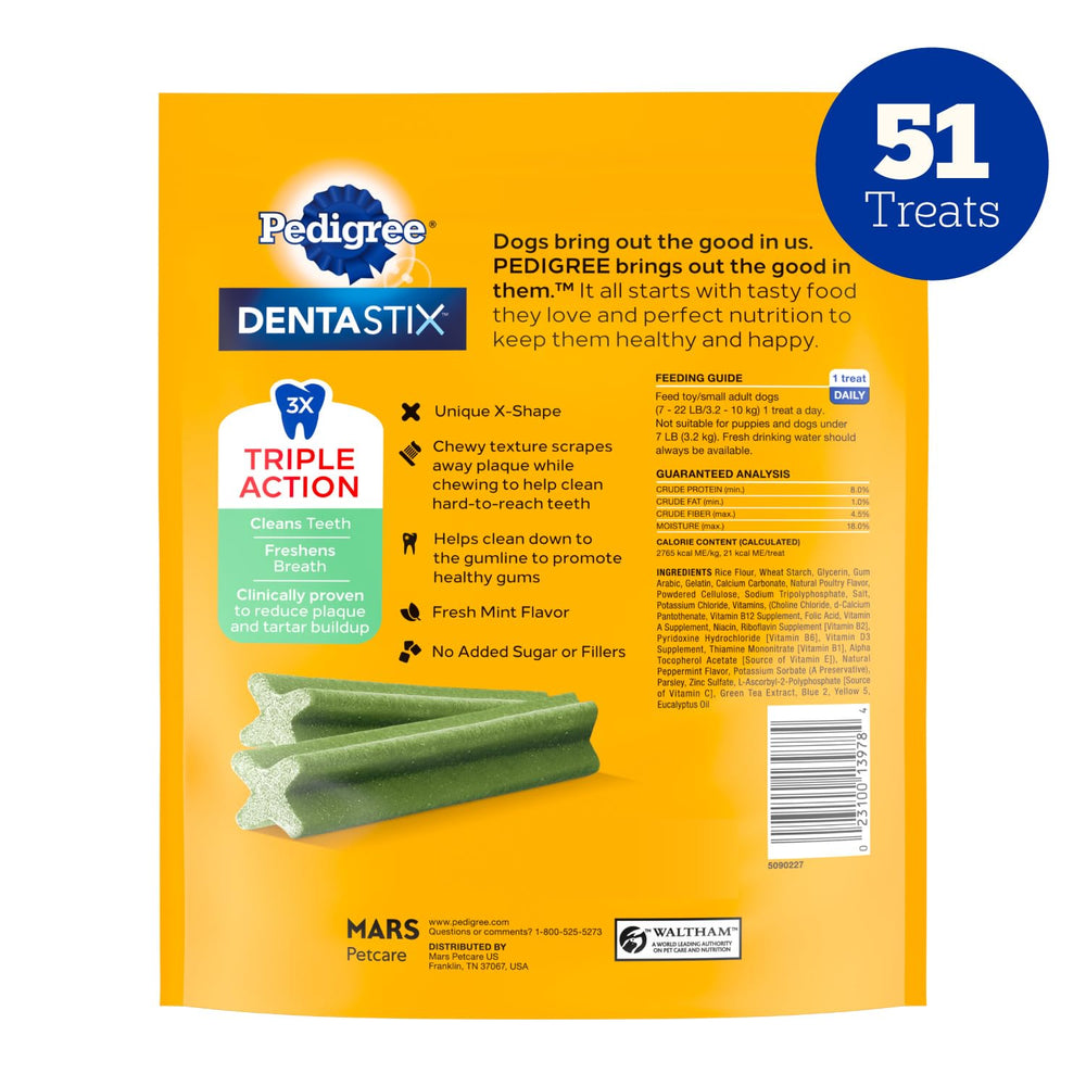 Pedigree Dentastix cuidado dental diario, promueve boca sana y agradable.