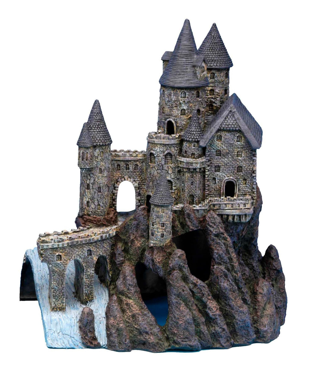 Castillo mágico de Penn-Plax en primer plano, perfecto como centro decorativo para acuarios.