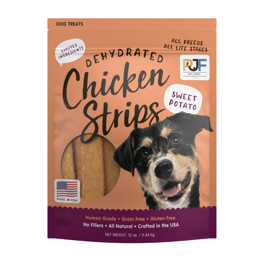 PET JERKY FACTORY muestra una bolsa abierta con snack de pollo y batata para perros.