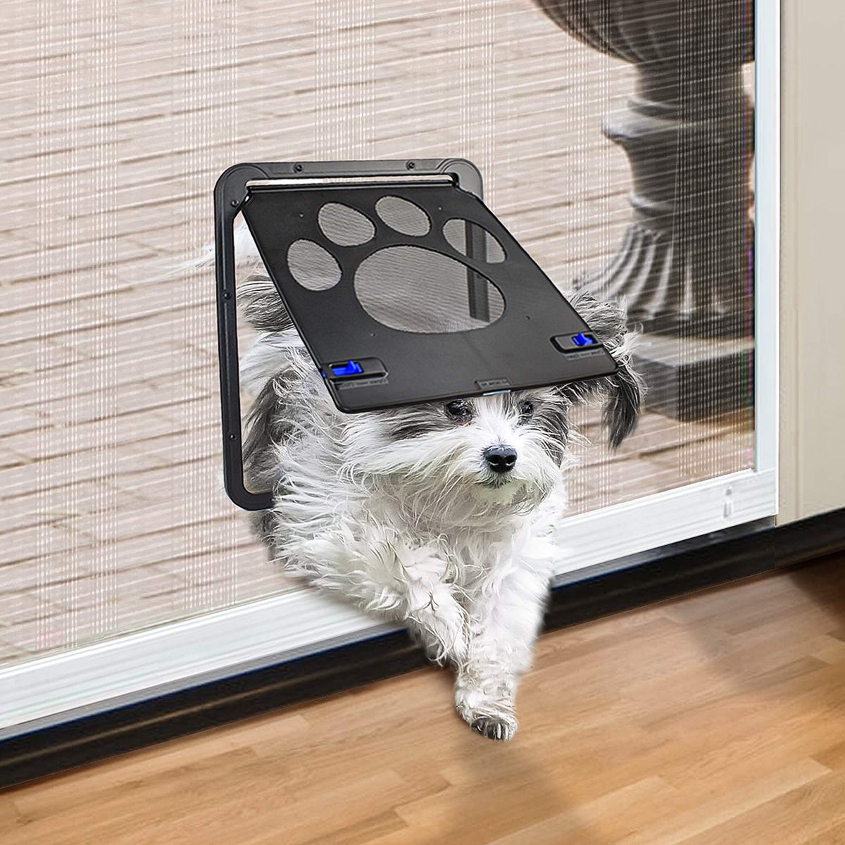PETLESO Puerta para perros en pantalla exterior para uso diario.