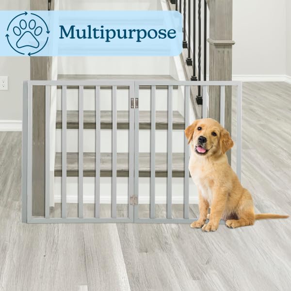PETMAKER detalles de materiales MDF y plástico para durabilidad.