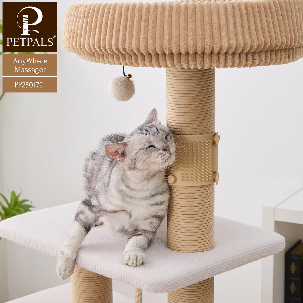 PetPals Anywhere Cat Massager permite limpieza rápida tras sesiones de acicalamiento en casa.