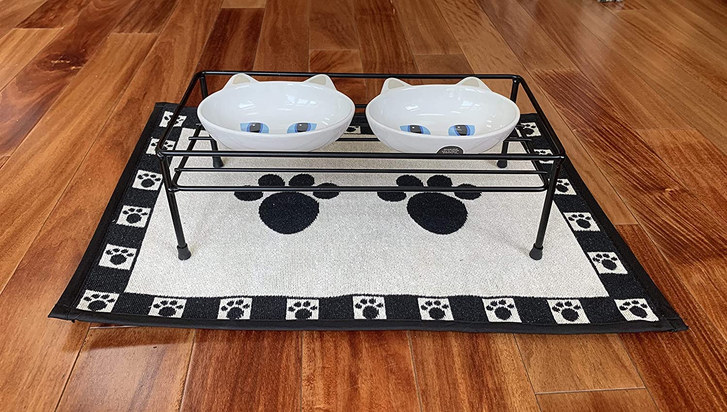 Capacidad de 5,3 onzas Petrageous, ideal para comida humeda o agua
