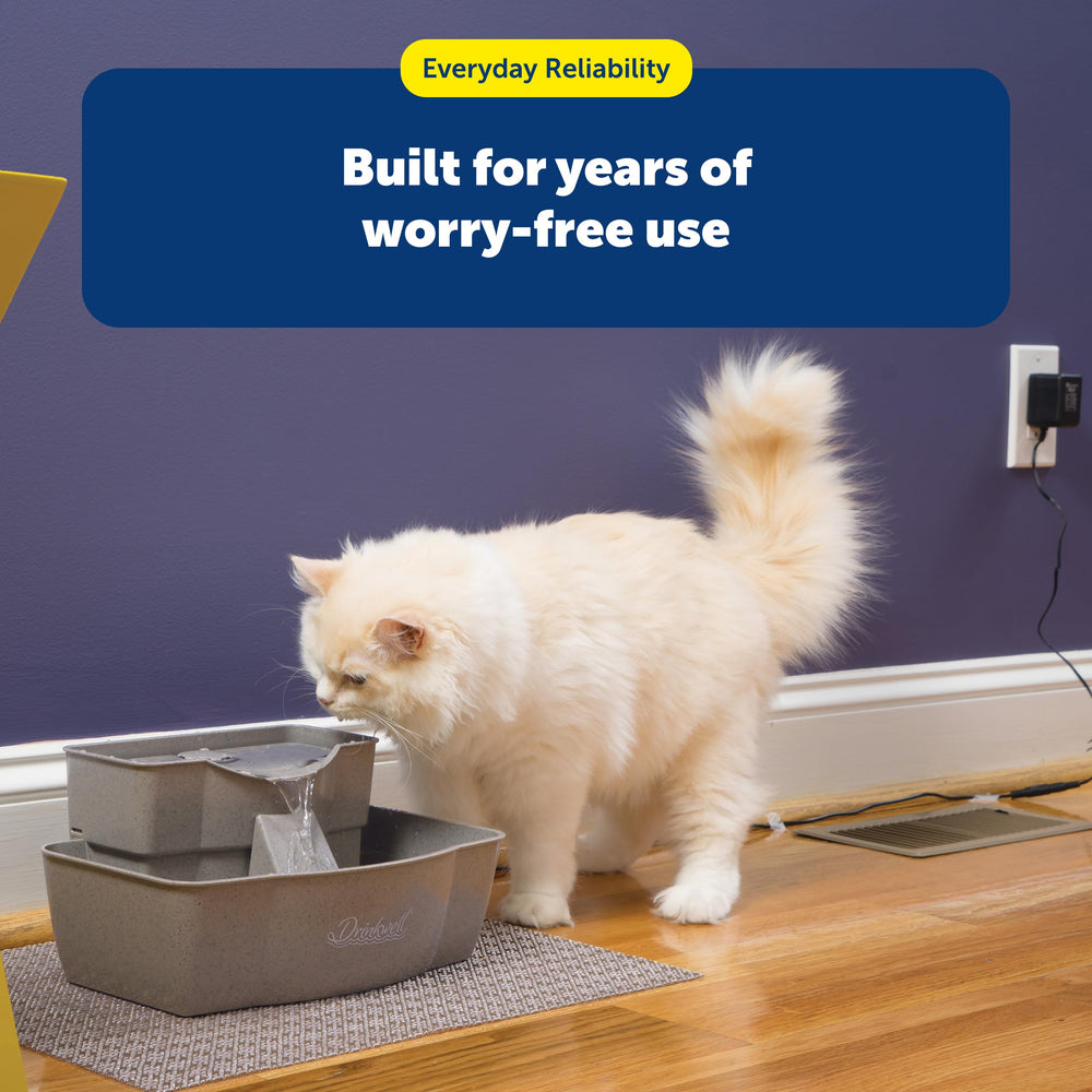 PetSafe Drinkwell Multi-Tier: la bomba debe lavarse a mano para rendimiento óptimo.