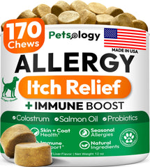Petsology gomitas para alergias de perros en empaque práctico para piel sana.