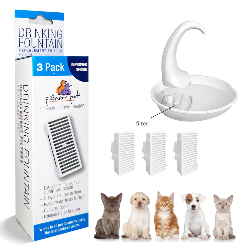 Flujo de agua lento en la fuente, producto Pioneer Pet.