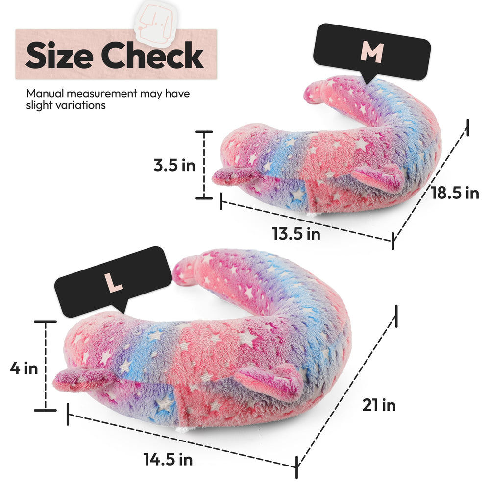 Almohada POMESEA disponible en gris rosa azul serenos