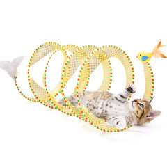 Potaroma tunel espiral para gatos en acción, estimula juego continuo.