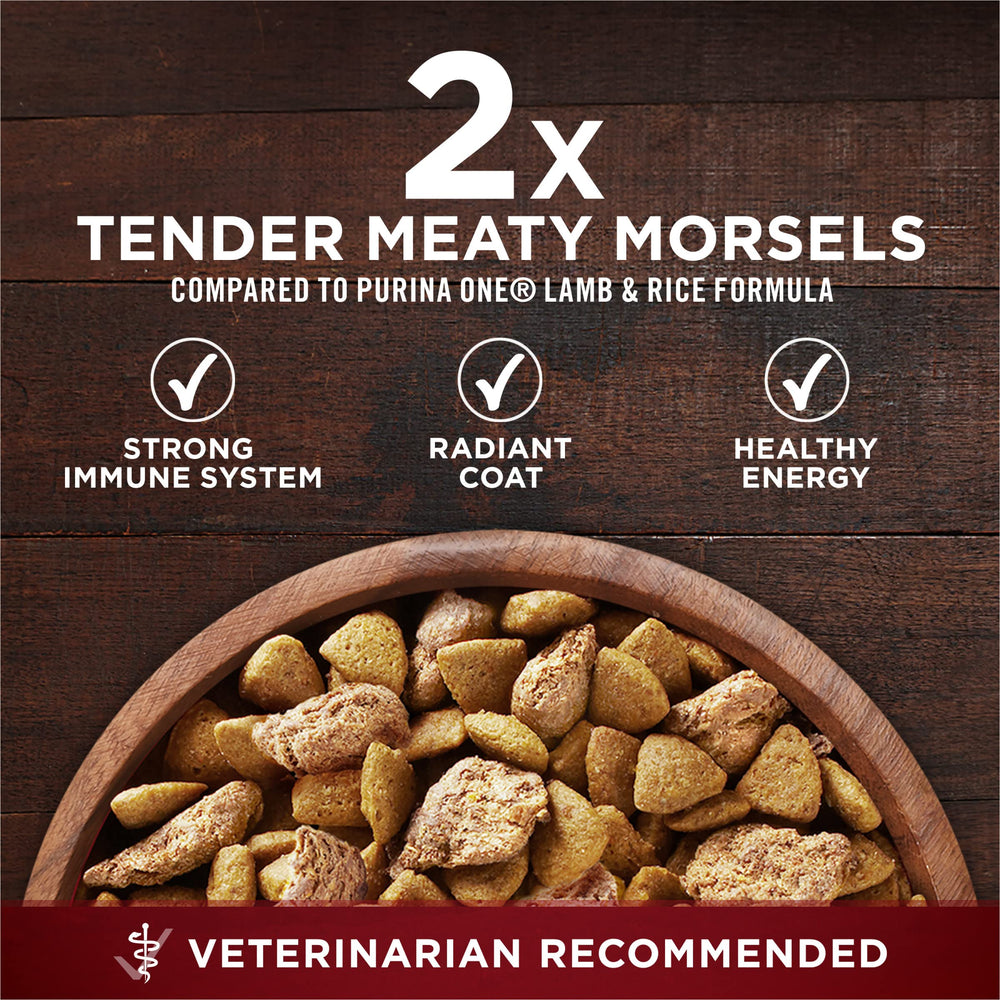 Purina ONE True Instinct vitaminas y minerales para piel y pelaje saludables.