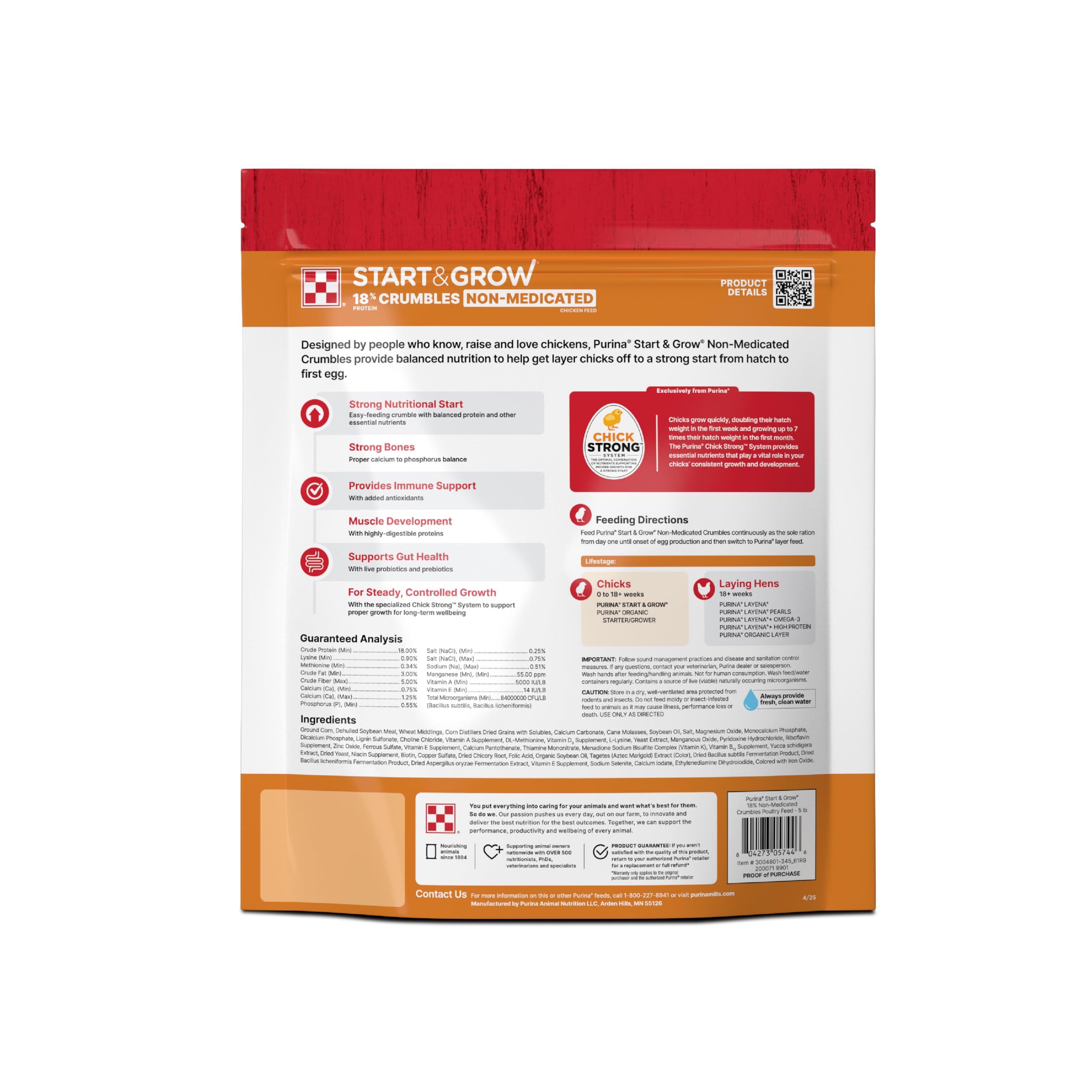Pollitos comiendo Purina Start and Grow para desarrollo saludable.