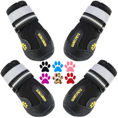 QUMY botas para perros grandes muestran ajuste ajustable y tiras reflectantes para seguridad nocturna.
