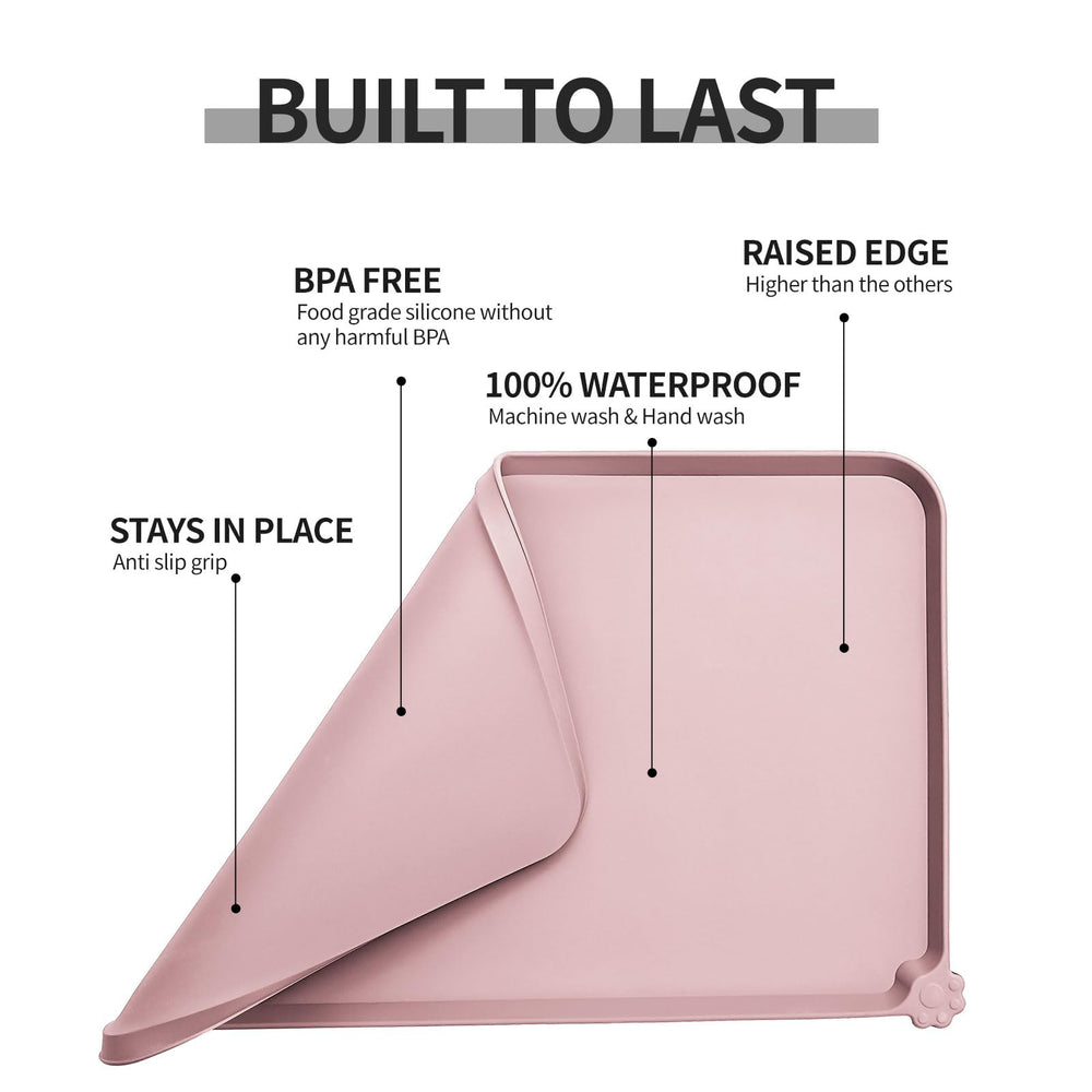 Tapis Reopet facile à nettoyer, lavable en machine après les repas.