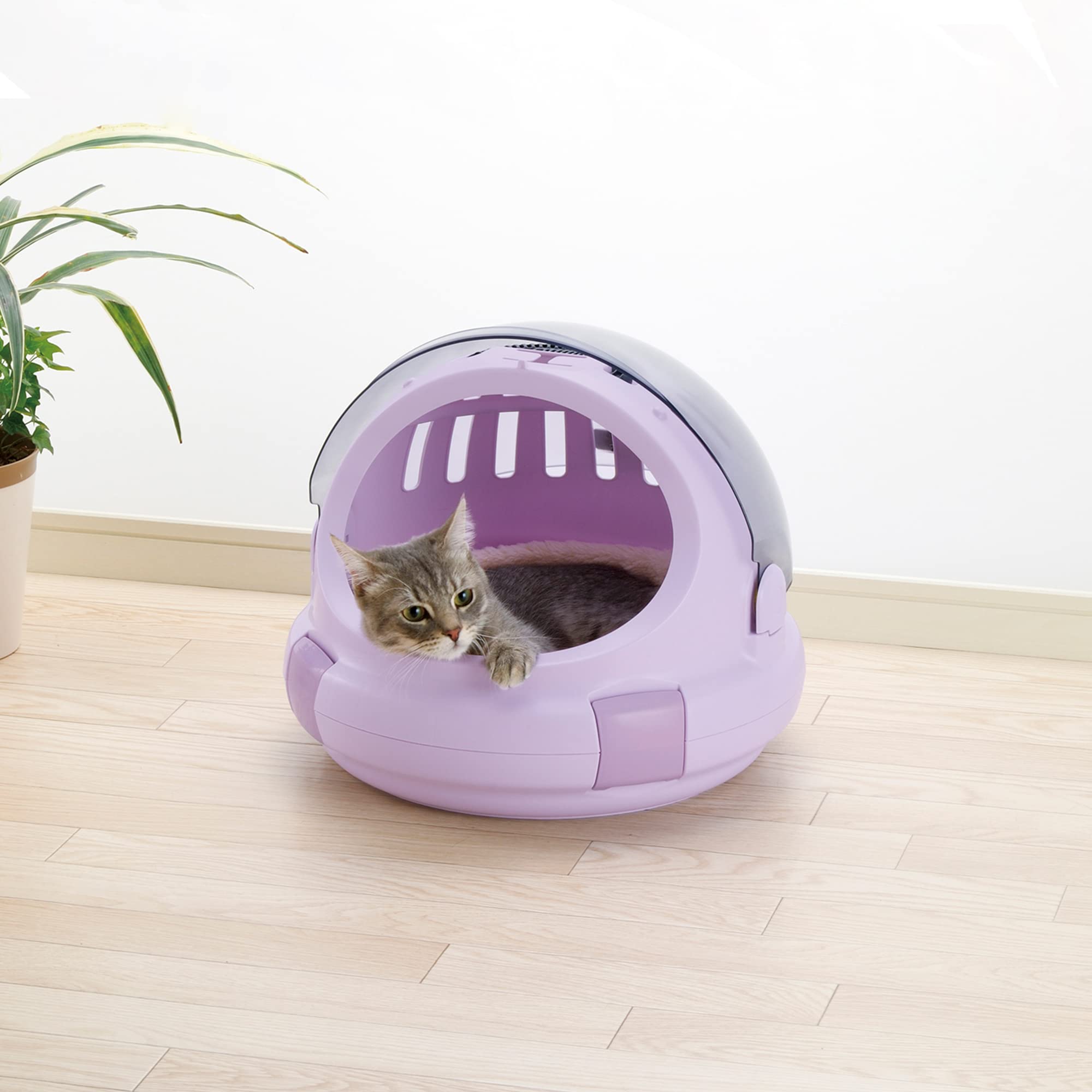 Richell cápsula espacial diseño práctico para uso en coche y visitas al veterinario.