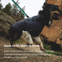 Ruffwear Climate Changer Fleece mangas articuladas para libertad de movimiento.
