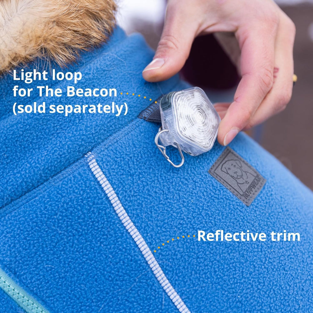 Ruffwear Climate Changer Fleece costuras duraderas para uso intensivo.