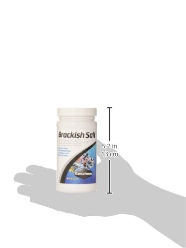 Seachem Sal Salobre, envase de 300 g para uso práctico en acuarios.