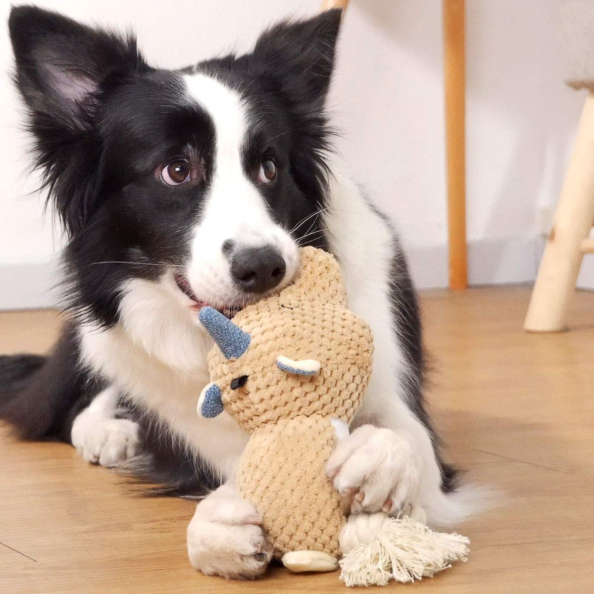 Sedioso hipopótamo peluche para perros de todos los tamaños, ideal para cachorros.