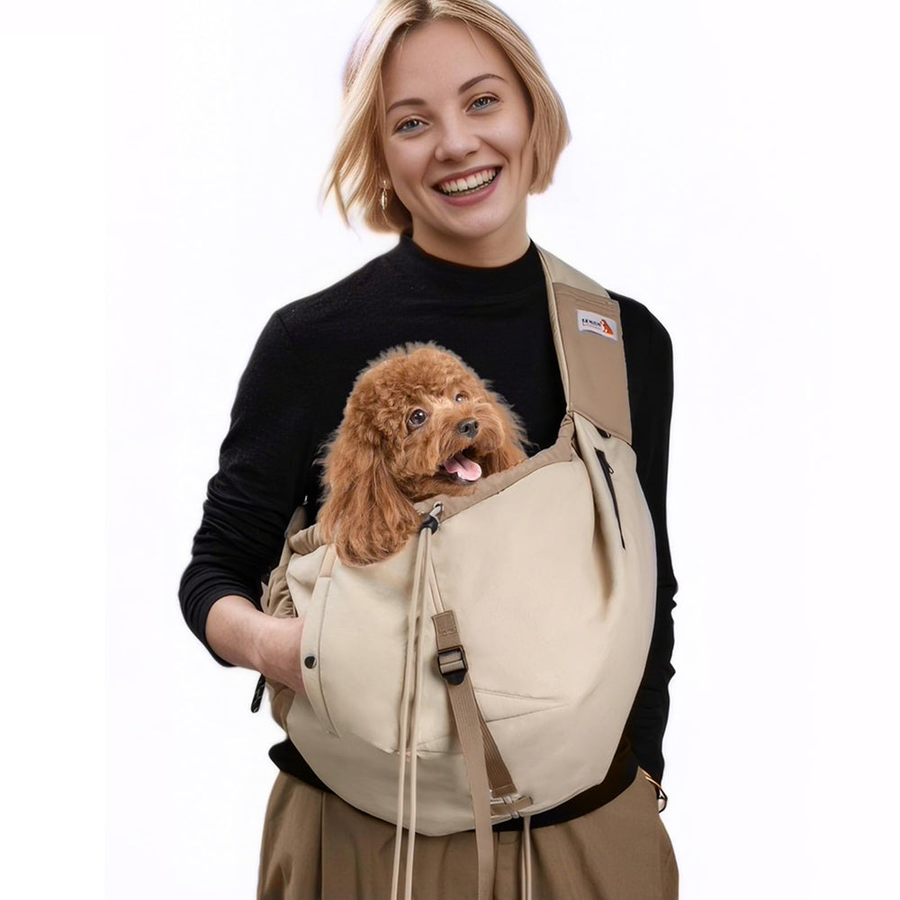 SENIOR BUDDAY Bandolera Portamascotas frontal, ideal para paseos con manos libres.