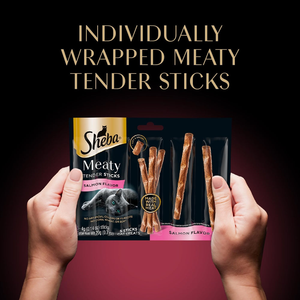 Sin colorantes artificiales en Sheba Meaty Tender Sticks para gatos de interior