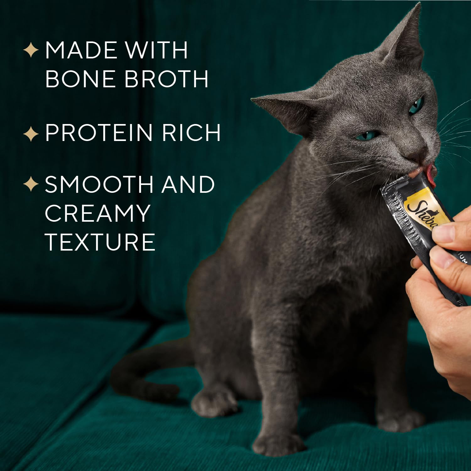 Sheba Puré Premium en tubo de salmón ahumado, textura cremosa para momentos de gusto.