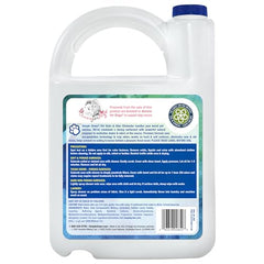 El producto con enzimas naturales limpia manchas en superficies duras y blandas.