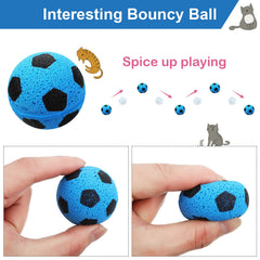 Gato jugando con una bola Skylety, estimulación física suave y divertida