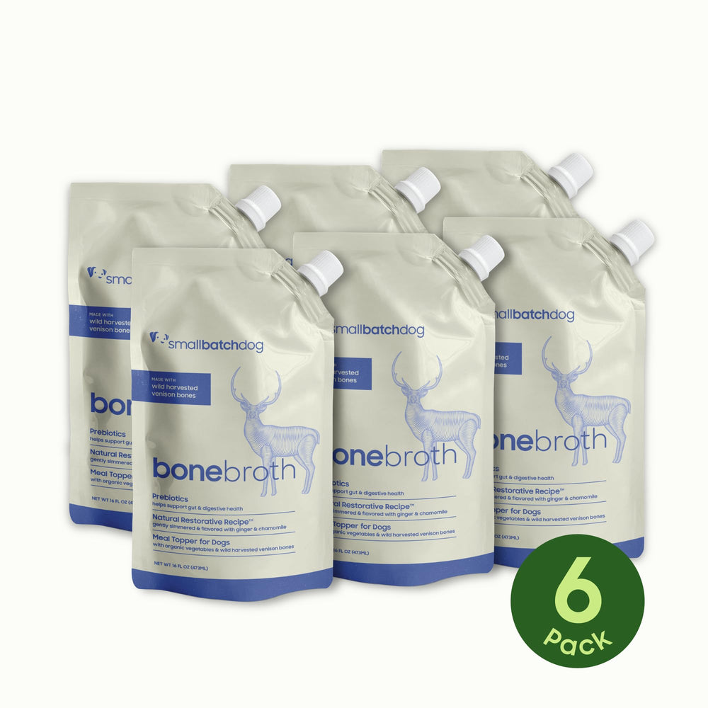 Prebióticos naturales con hojas de diente de león en Caldo Óseo smallbatch para apoyar la digestión.
