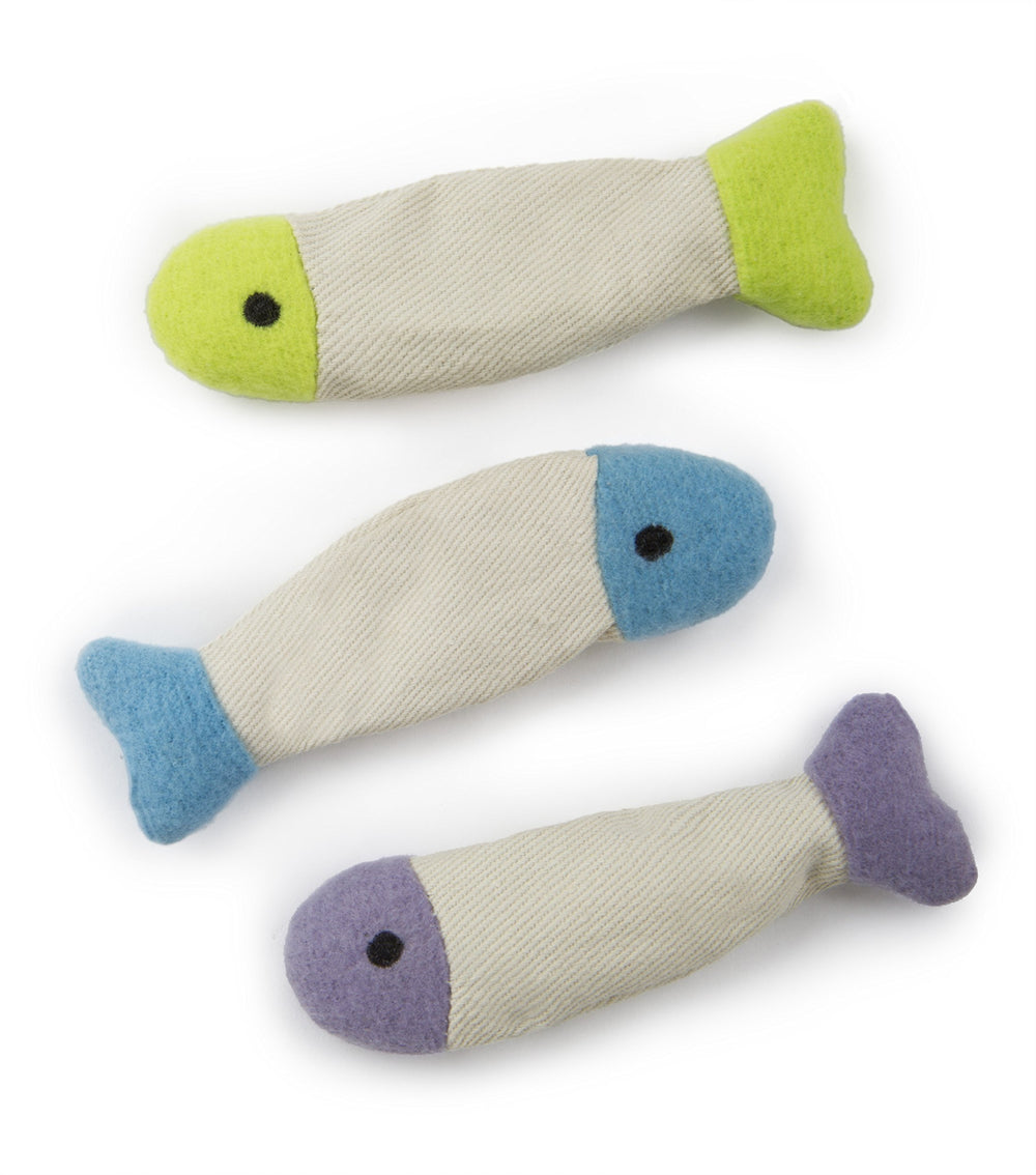 Juego individual para gatos con SmartyKat Fish Flop.