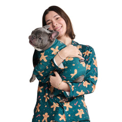 Spark Paws pijama humano navideño con Santa y Rudolph para la familia