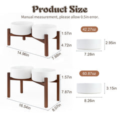 Base de madera de acacia antideslizante que aporta estabilidad durante las comidas.