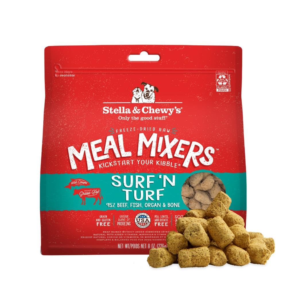 Stella & Chewy's Surf & Turf deshidratado, porciones listas para perros exigentes.