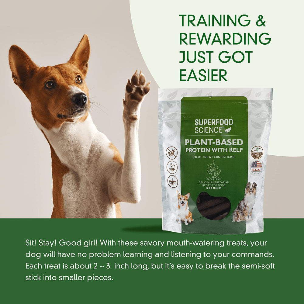 Texture semi-molle des friandises Superfood Science idéale pour petits chiens.