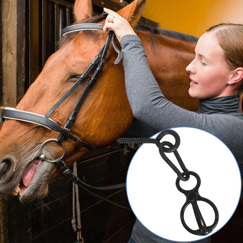 Conjunto Swess de 4 anillos de amarre para caballo, color negro y versátil.