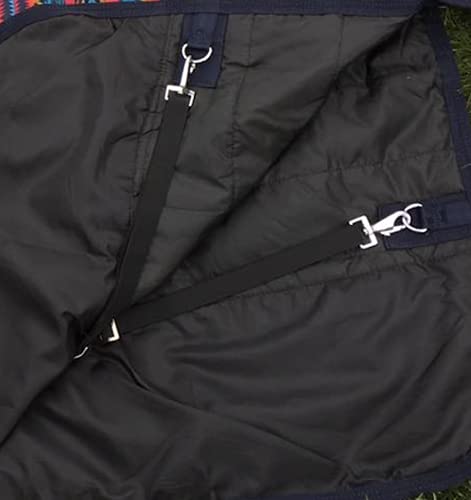 Tech Equestrian costuras selladas para impermeabilidad y durabilidad.