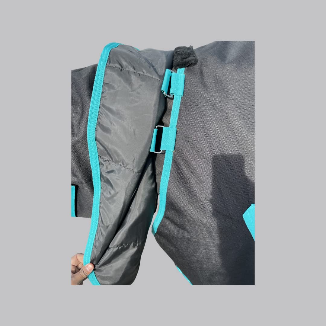 Tech Equestrian Rain Sheet cierre frontal ajustable para mejor ajuste