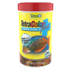 TetraColor PLUS Tropical Flakes: empaque práctico para alimentación diaria de peces tropicales.