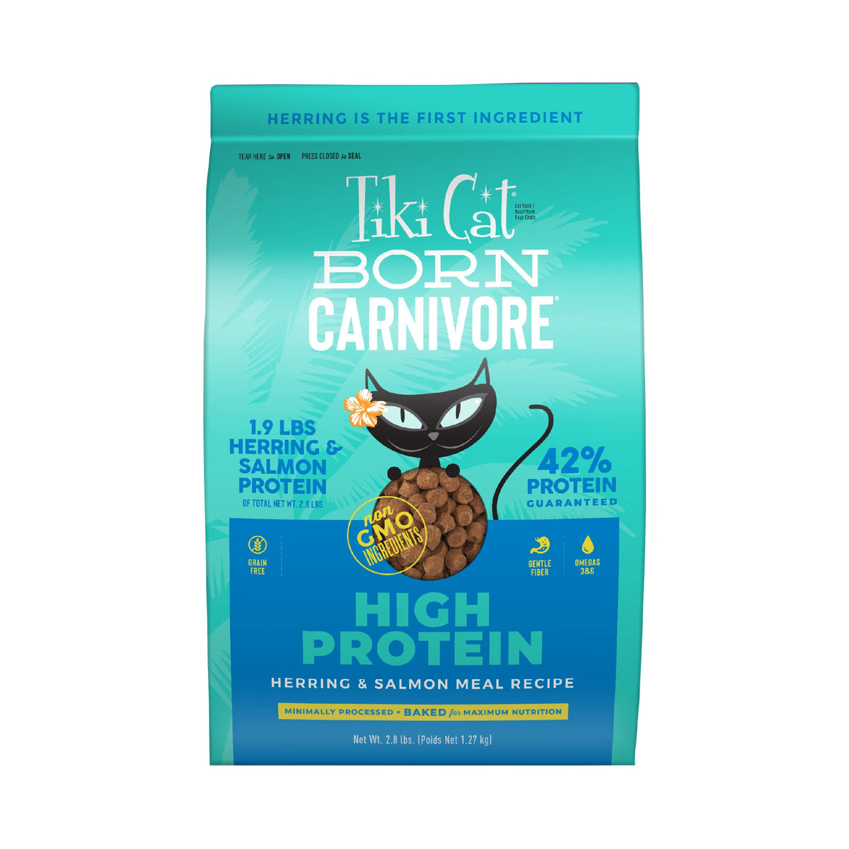 Tiki Cat Born Carnivore croqueta de arenque y salmón, alta proteína para felinos activos.