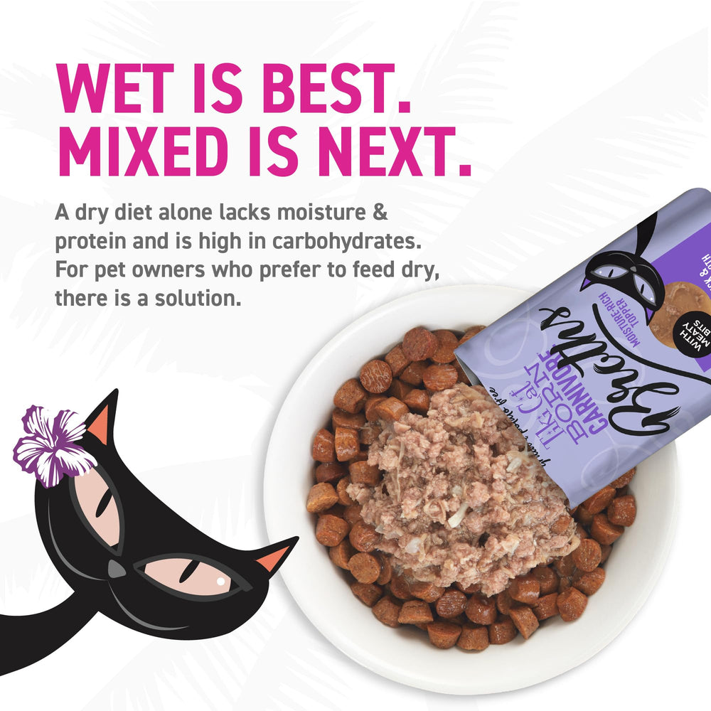 Bolsa individual de Tiki Cat Born Carnivore Broths lista para servir.