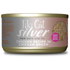 Tiki Pets Silver Comfort Shreds: pollo en caldo, textura atractiva para gatos mayores.