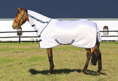 TuffRider Fly Sheet vista frontal, protege la piel y reduce picaduras de insectos.