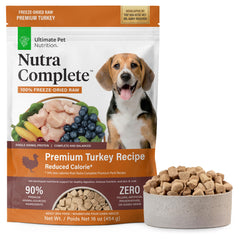 Nutra Complete de Ultimate Pet Nutrition: porciones de pavo liofilizado para perros, práctica y sabrosa.