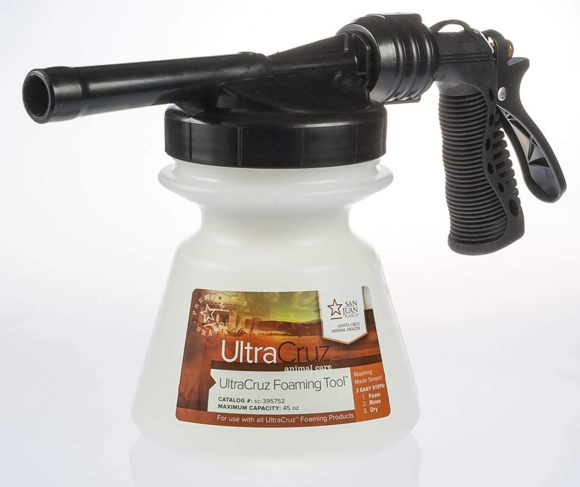 Champú espumoso equino UltraCruz para un lavado ágil