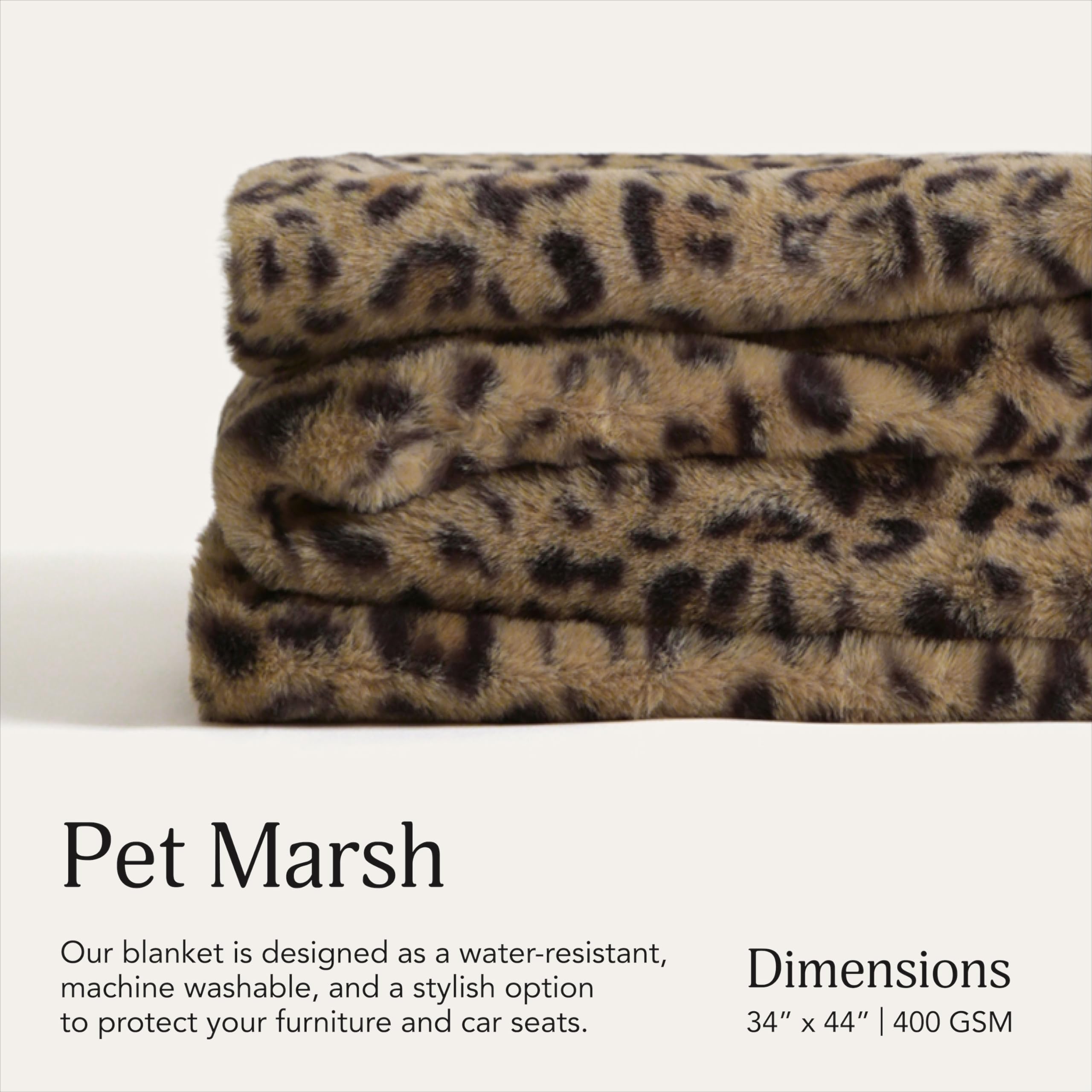 UnHide Lil’ Pet Marsh, manta pelo falso leopardo, protege muebles de pelos y suciedad.