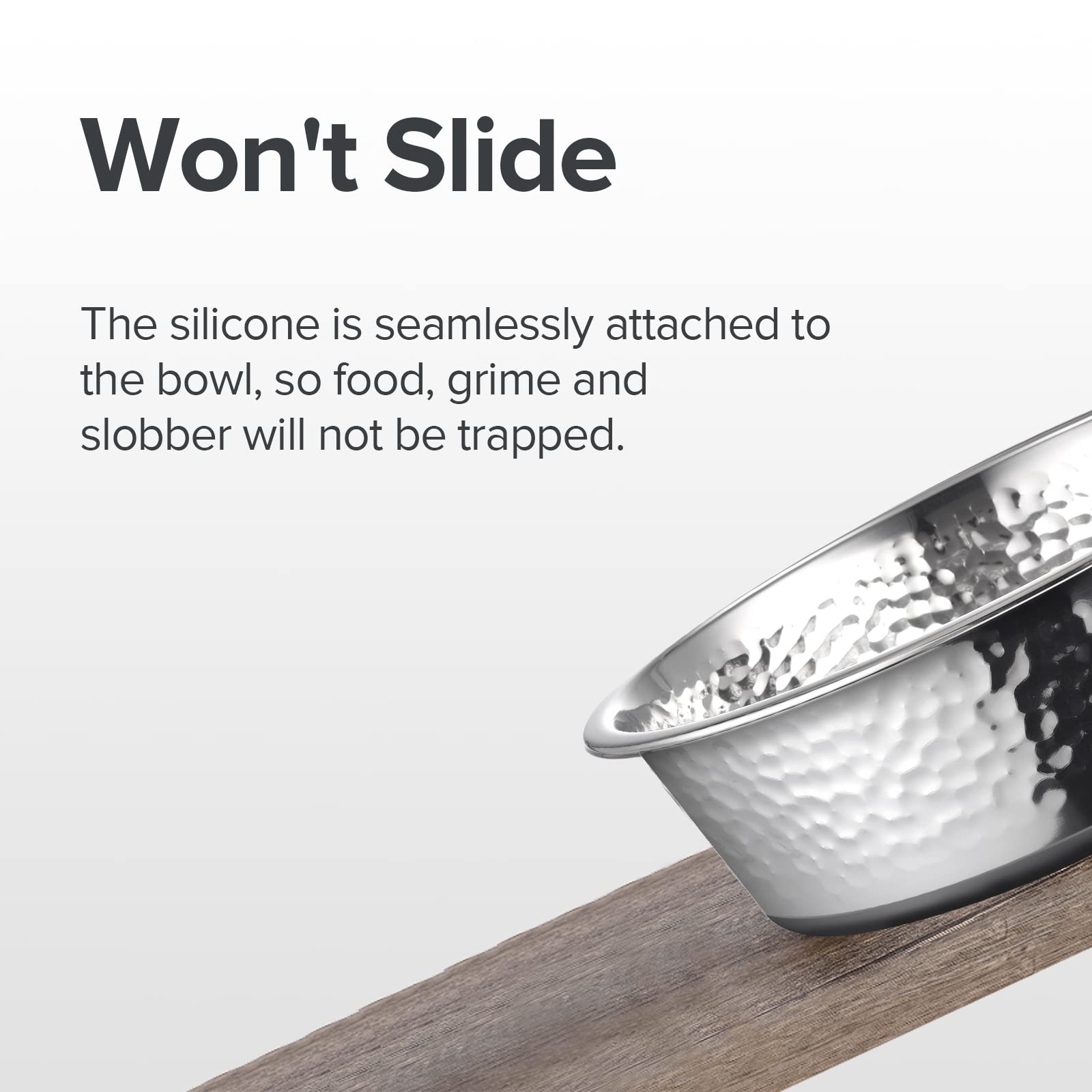 Design martelé gris qui complète une cuisine moderne.