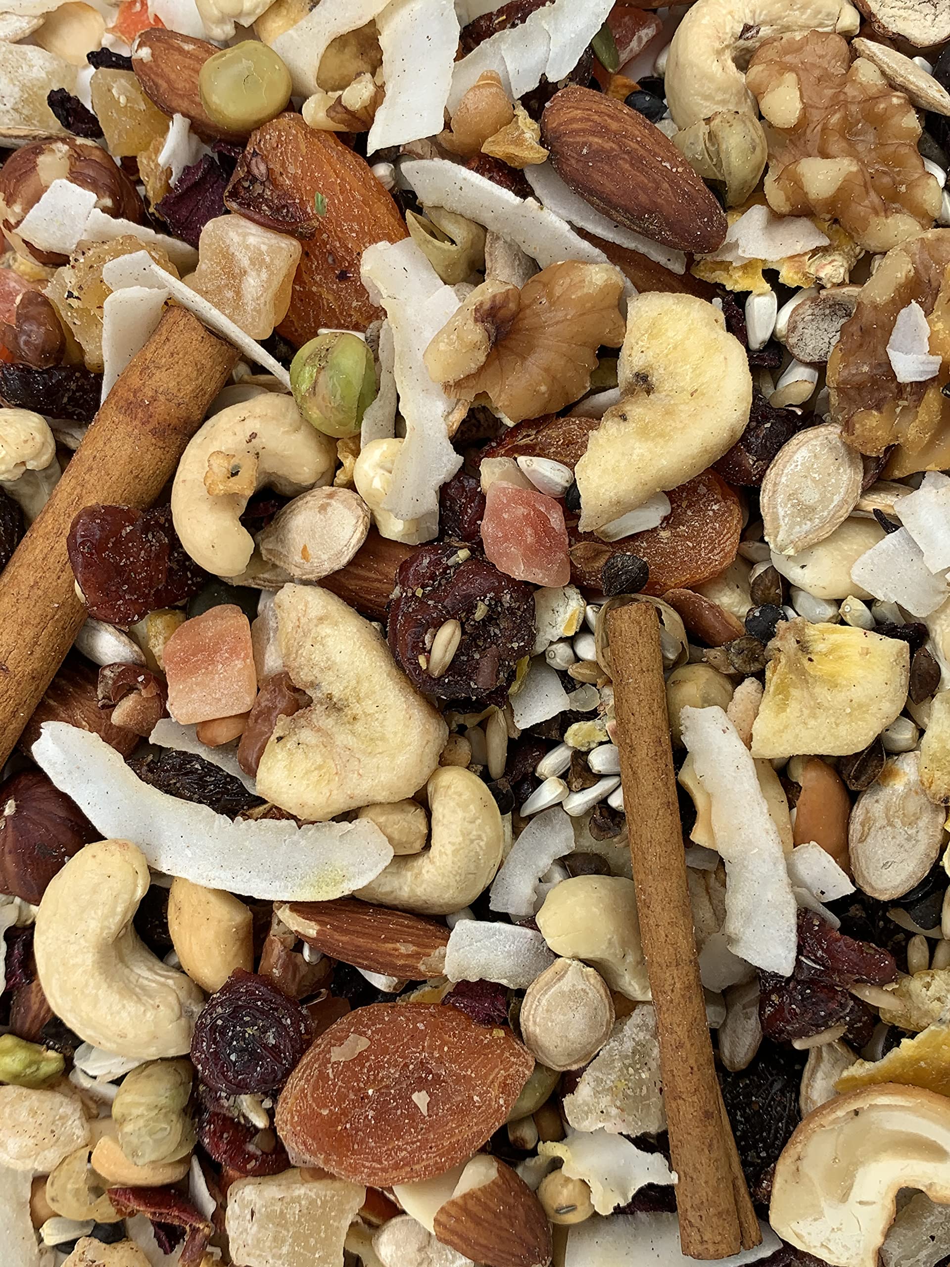 Versele-Laga Madagascar Blend, mezcla balanceada, perfecta para estimular el plumaje y la energía diaria.