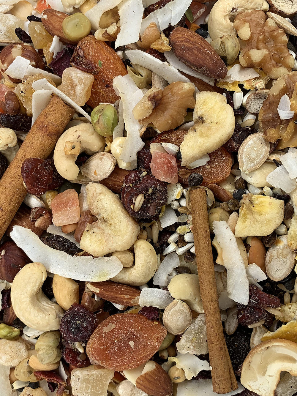 Versele-Laga Madagascar Blend, mezcla balanceada, perfecta para estimular el plumaje y la energía diaria.