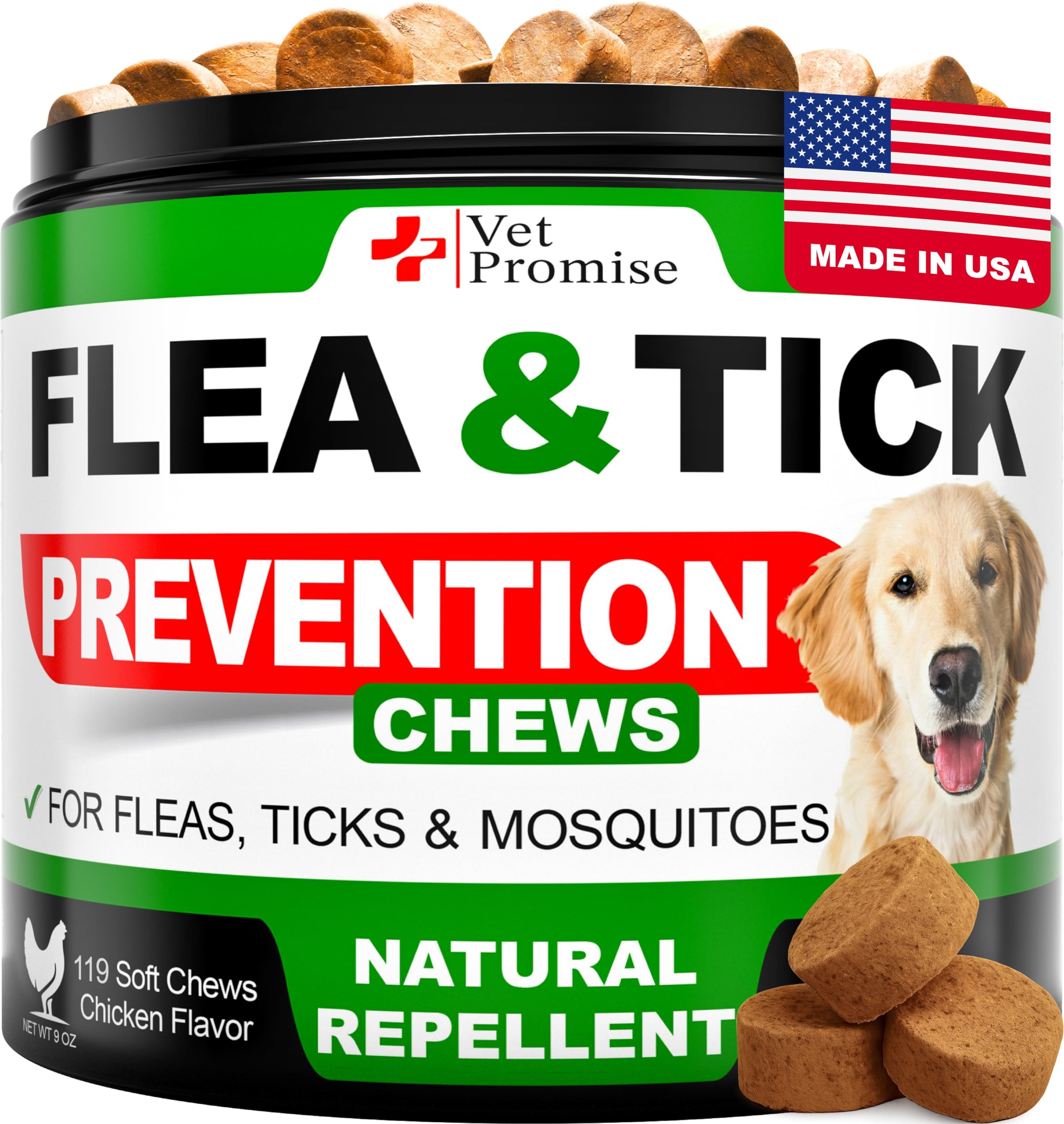 Vet Promise: perro masticando comprimidos naturales para una protección diaria.