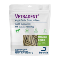 Vetradent Veggie Dental Chews en empaque para perros medianos, promueven limpieza dental.