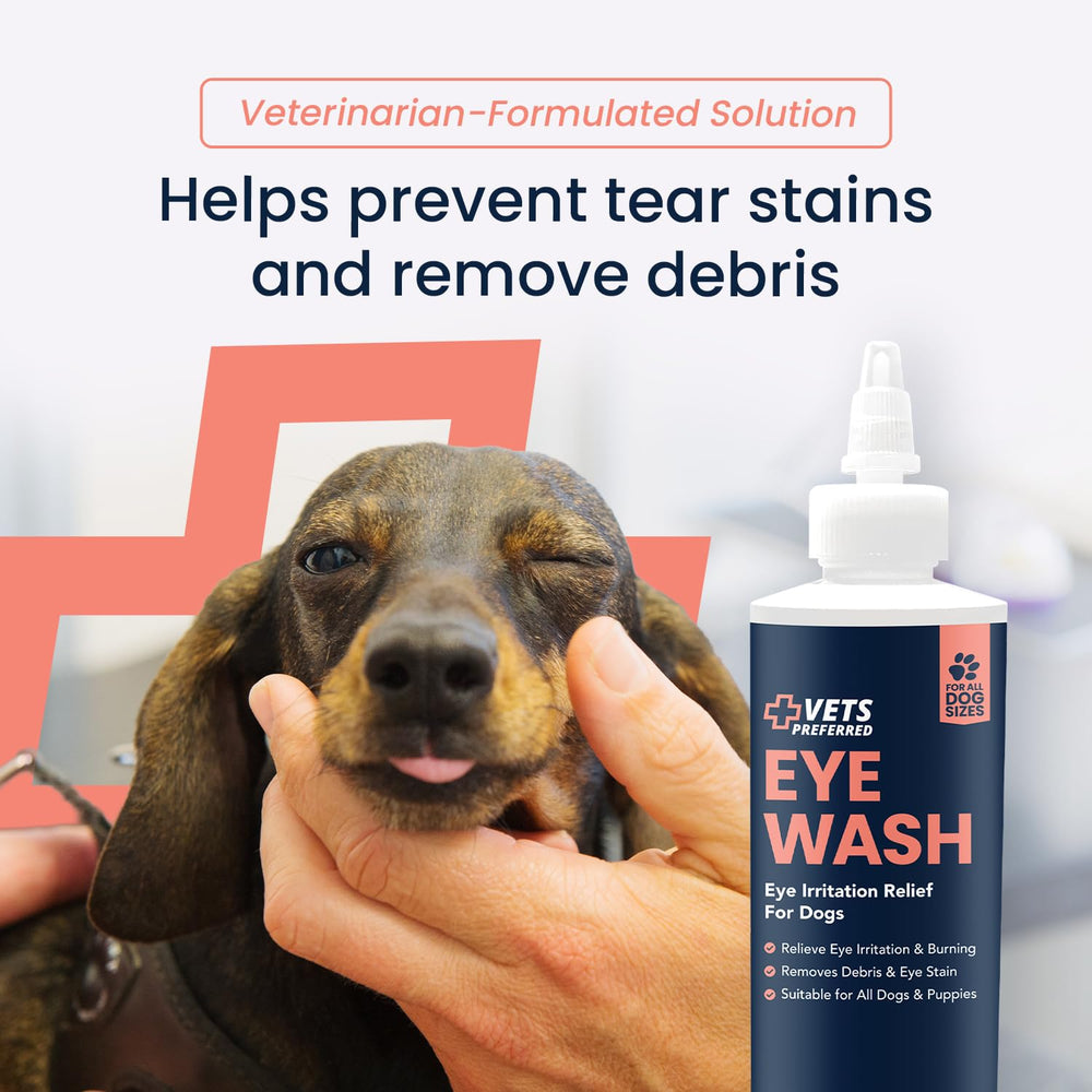 Vets Preferred eye cleaner removes dirt and debris for clearer eyes.