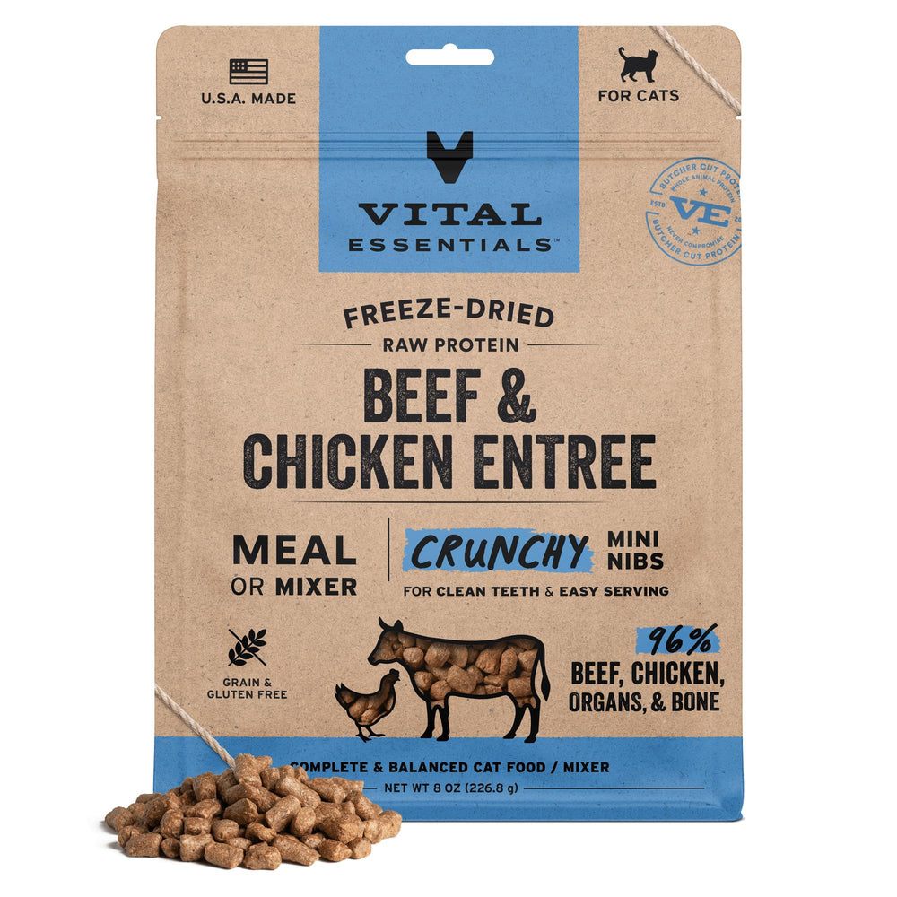 Vital Essentials mini nibs res y pollo crujientes para gatos, proteína de alta calidad.